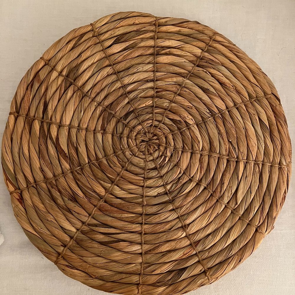 Set of 4 Sturdy Wicker Placemats